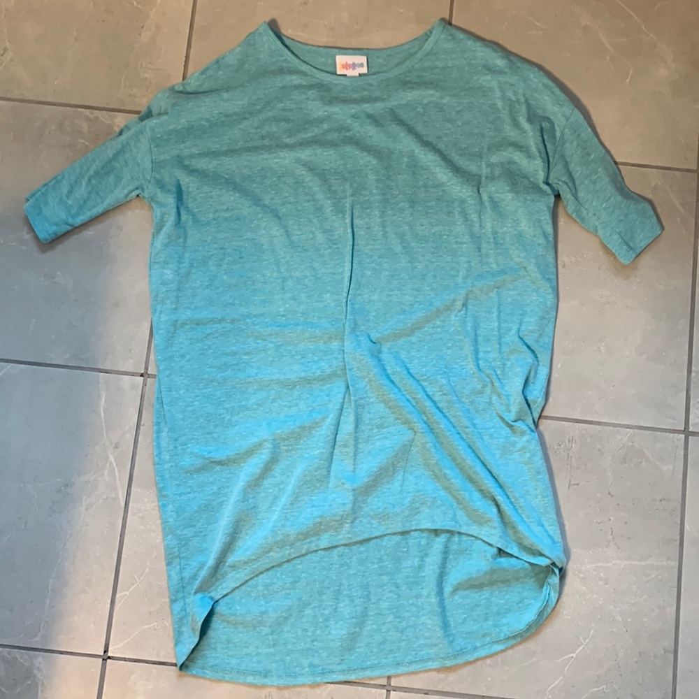 LuLaRoe Irma tee
